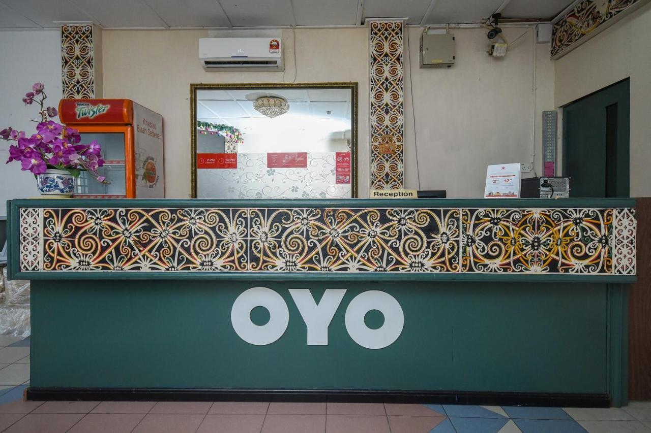 Super Oyo 1018 Telang Usan Hotel Miri Exterior photo